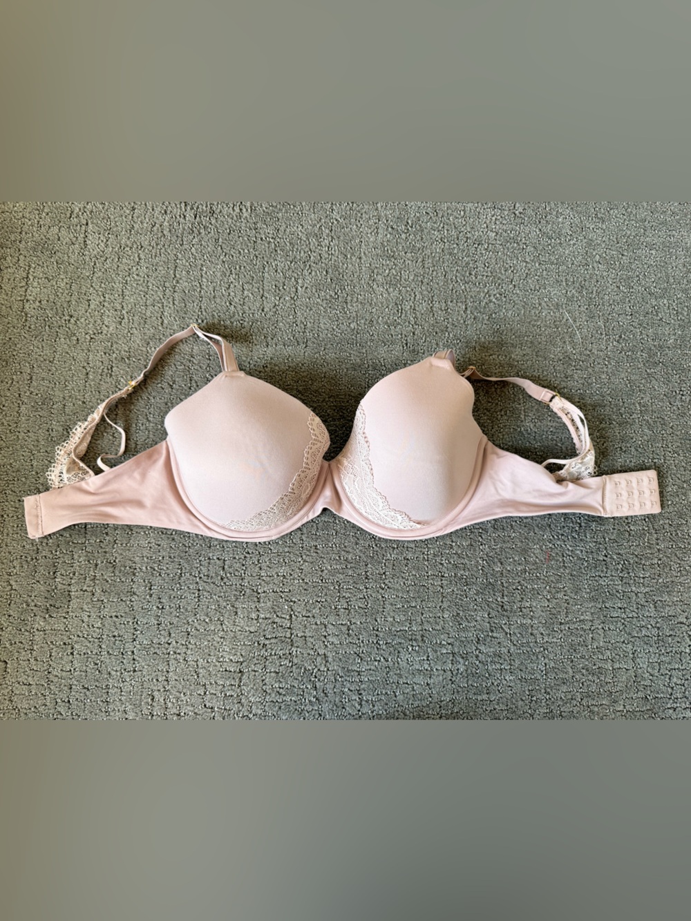 EUC Soma Embraceable Perfect Coverage Bra (Racerback Option); Sz 34DDD; Pink